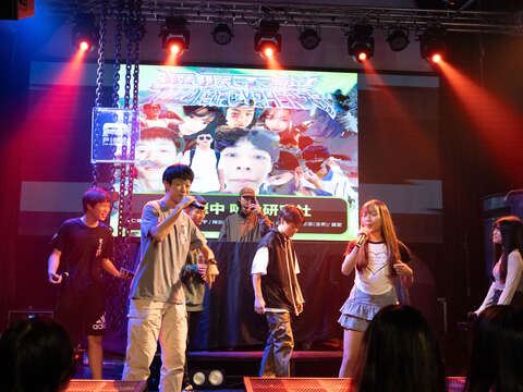 嘻哈大賞結合PIPE LIVE HOUSE舞台，鼓勵學生展現創作潛能，勇於踏出音樂創作的第一步。(圖片來源：臺北自來水事業處)