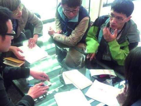 台北市政府勞動局派員執行勞動條件檢查情形