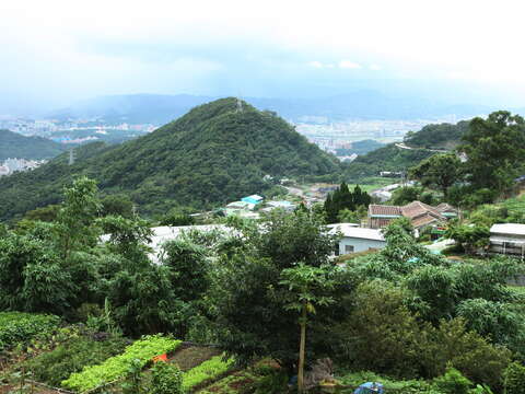 臺北市白石湖同心池換新妝  闔家出遊好去處
