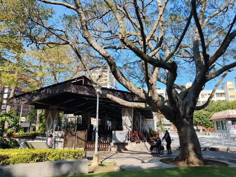 復興公園設有泡腳池,極受當地民眾歡迎(圖片來源:臺北市政府工務局大地工程處)