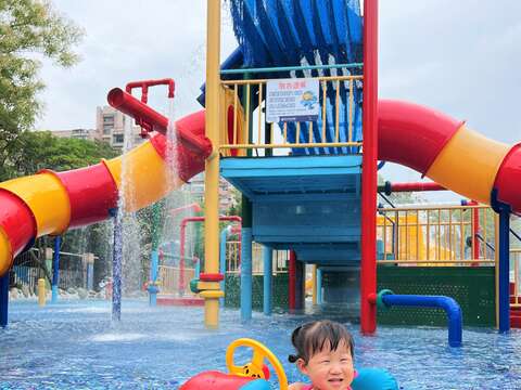 水鄉庭園適合3-12歲小孩玩水(圖片來源:臺北自來水事業處)