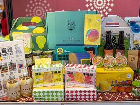 在地伴手禮廣受好評,去年多項產品被民眾搶購一空。(圖片來源:台灣觀光協會)