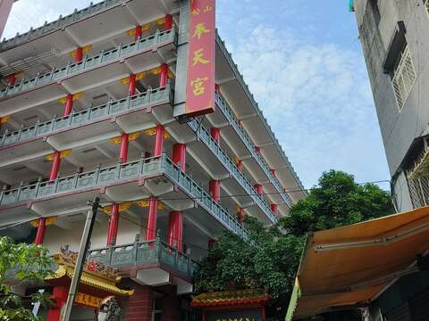歷史悠久、香火鼎盛的奉天宮(圖片來源:臺北市政府工務局大地工程處)