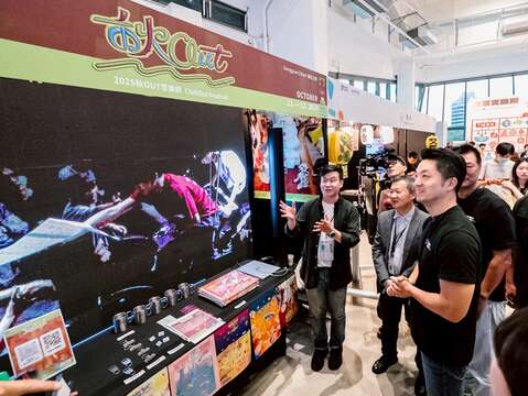 蔣市長與秋OUT音樂節交流(圖片來源：臺北市政府文化局)
