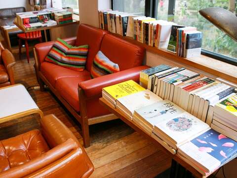 水牛書店