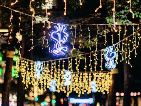 「カラフル・クリスマス High カウントダウン」冬イベントがノンストップ