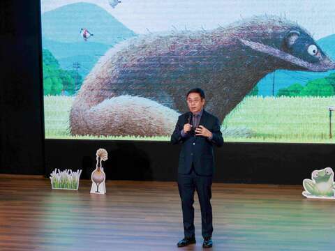 「保育共生地授證暨成果發表會」授證儀式。農業部林業及自然保育署姥長林華慶致詞(圖片來源:臺北市政府工務局水利工程處)