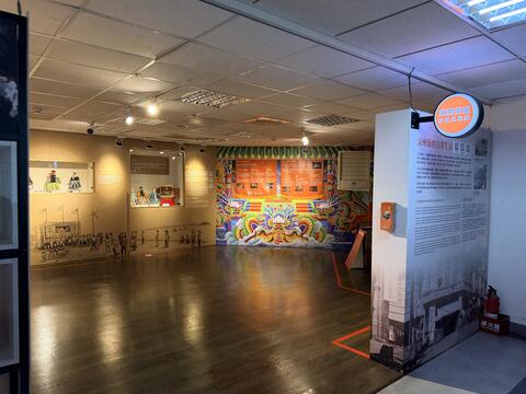 大稻埕戲苑《請戲–布袋戲一條街》特展-場內(圖片來源:臺北市藝文推廣處)