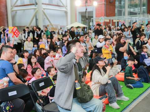 市民熱情參與園遊會活動現場（圖片來源：臺北市政府客家事務委員會）