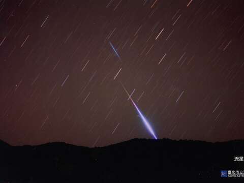 天琴座流星雨常出現明亮的火流星。（圖片來源：臺北市立天文科學教育館）