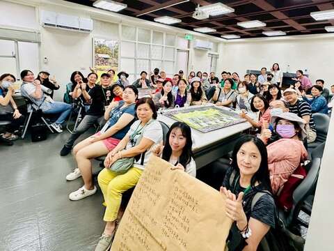 工作坊大合照（圖片來源：臺北市政府工務局公園路燈工程管理處）