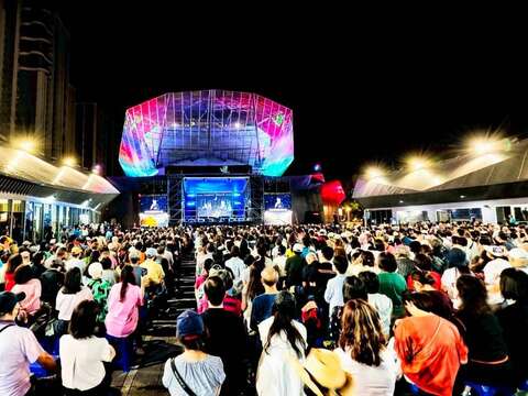 臺北流行音樂中心演唱會現場人潮（圖片來源：臺北大眾捷運股份有限公司）