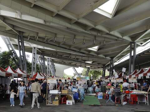 活動會場熱鬧滾滾(圖片來源:臺北市市場處)
