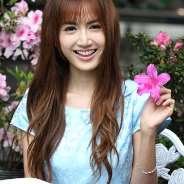 Embrace Happiness Surrounded by Azalea Blossoms Taipei City Azalea Festival in Full Swing Enjoy Spring Outings, Flower Watching, Picnicking, Music and Literacy