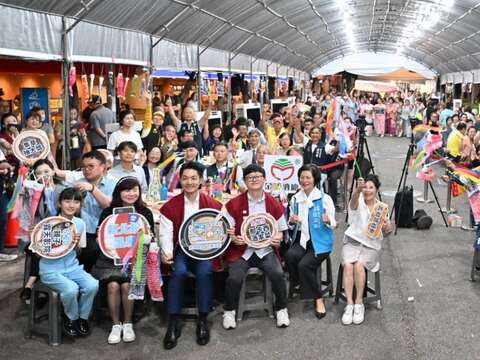 現場長官貴賓大合影(圖片來源:臺北市商業處)