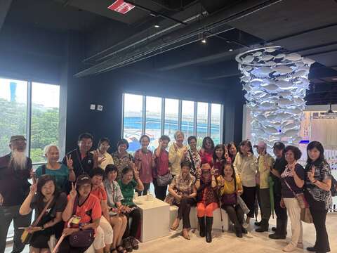 志工團合影(圖片來源:臺北市政府工務局衛生下水道工程處)