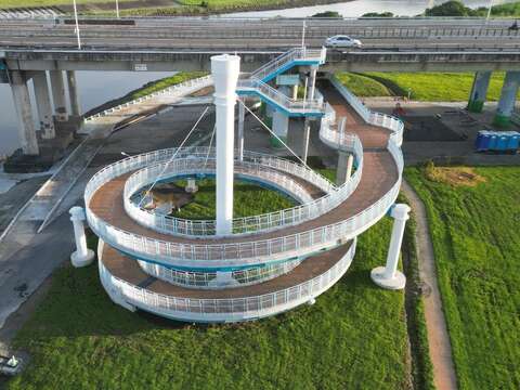 民權大橋景觀橋內湖端(圖片來源:臺北市政府工務局新建工程處)