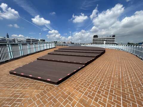 民權大橋景觀橋觀景平臺(圖片來源:臺北市政府工務局新建工程處)