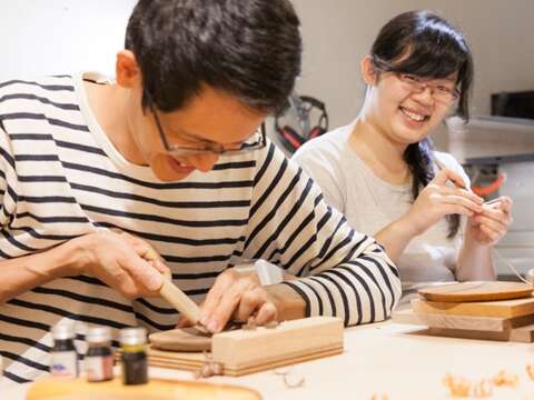 TAIPEI 夏季号 2016 Vol.06 伝統の木‧錫‧陶工芸 生活用品に手作りの温もり