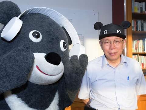 TAIPEI 秋季号 2016 Vol.05 2017 年台北ユニバまであと1 年 熊讃ブラボーお誕生日おめでとう!