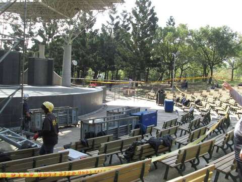 Staff Clear Crowd from Venue before Mayday Concert at Daan Forest Park