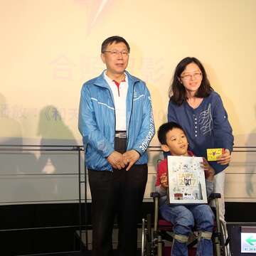 原創歌曲I am Here創作者之一林易熱愛音樂創作，他的努力精神，就是運動選手堅持到底永不放棄的精神