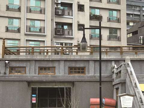 西本願寺的本堂臺座，現為臺北市立文獻館。（攝影／魚夫）