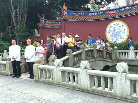 臺北孔廟為考生祈福 限量「金榜題名狀元袋」 祝福考生獲佳績