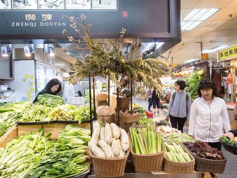 傳統市場流露純粹台灣味。(攝影/江祐任)