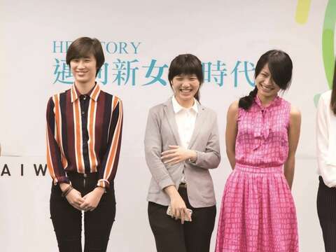 「#TweetHer」由​​​​​​5位熱衷於參與世界議題的女大生所組成。（圖／#TweetHer提供）