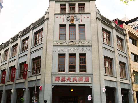 ASW Tea House位於屈臣氏大藥房2樓。（攝影／鄒瑋）