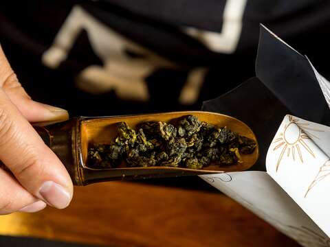 王錦珍茶莊分享高品質的茶葉給大家。(攝影/劉德媛)