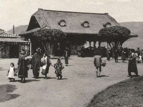 TAIPEI SUMMER 2017 Vol.08 A Hundred-Year-Old Station Brings Back its Glory: Xinbeitou, an Outpost of History and Tourism