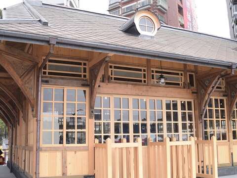觀傳局明年度將帶銀髮族遊台北 新北投車站是可能景點之一