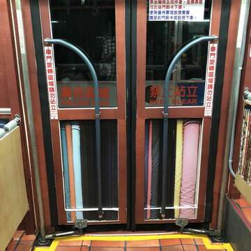 うれしい驚きが待っている！「緑17」が旧市街地区観光バスに変身，万華、大稲埕の観光がより便利に