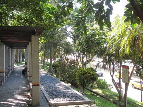 古色古香劍潭公園  四通八達圓山風景區