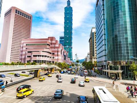 智慧生活與綠能環保兼備的台北。（圖／聯合知識庫提供）