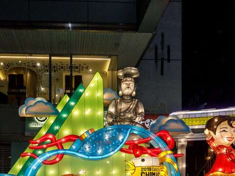 Caribbean Fortress Debuts at Taipei Lantern Festival