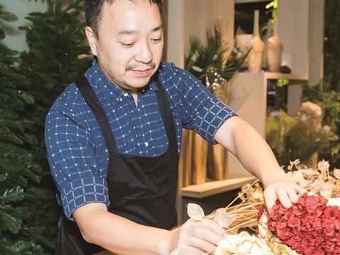 TAIPEI 春季号 2018 Vol.11 平凡なものを 素敵に変える  デザイナーの手が創る 生活のぬくもり