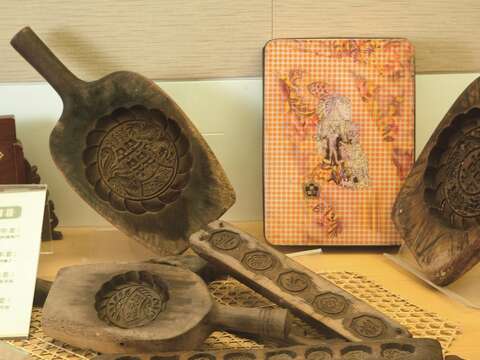 製作傳統糕餅的模具現在多成為收藏品展示。（圖／郭元益食品提供）