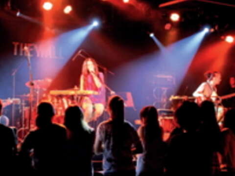 The Wall常有國內外樂團的Live表演。(資料照,楊智仁攝)