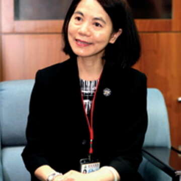 副市長周麗芳