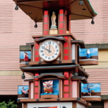 松山道後溫泉祈福機械鐘。