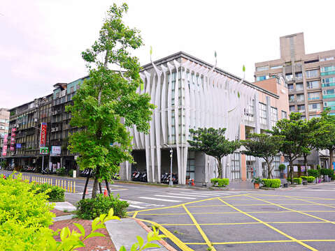 Fashion Institute of Taipei (Taipei Costume Cultural Center)