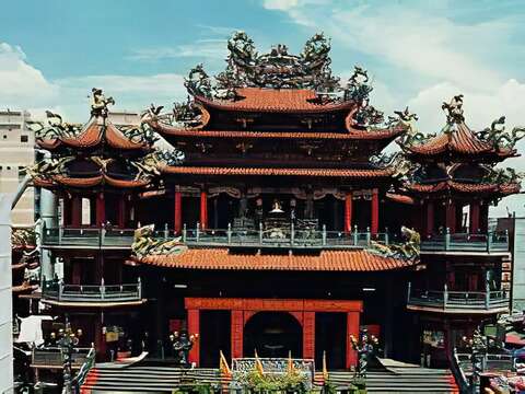Yonglien Temple