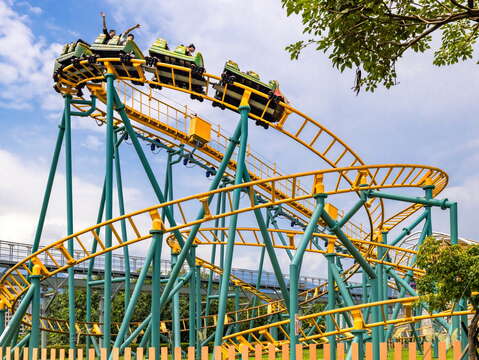遊樂設施:銀河號(G5 Roller Coaster)