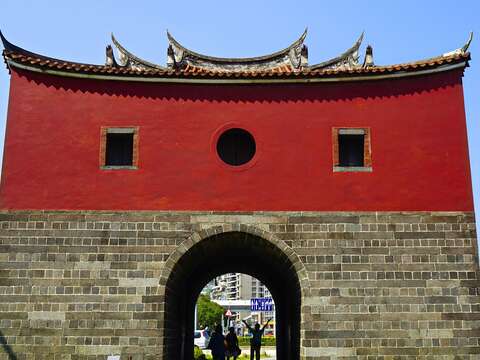 Taipei City Wall-North Gate (Cheng-en Gate)