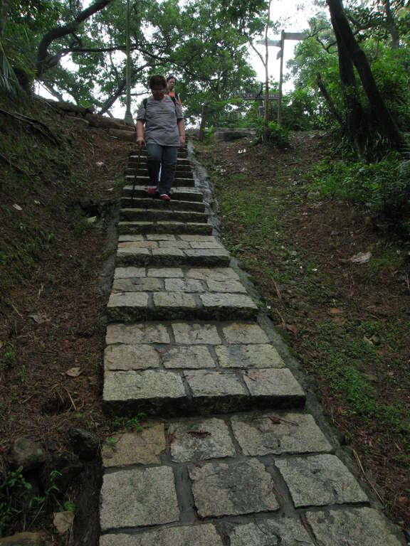 Nangang Mountain System: Lishan Bridge Entrance Hiking Trail