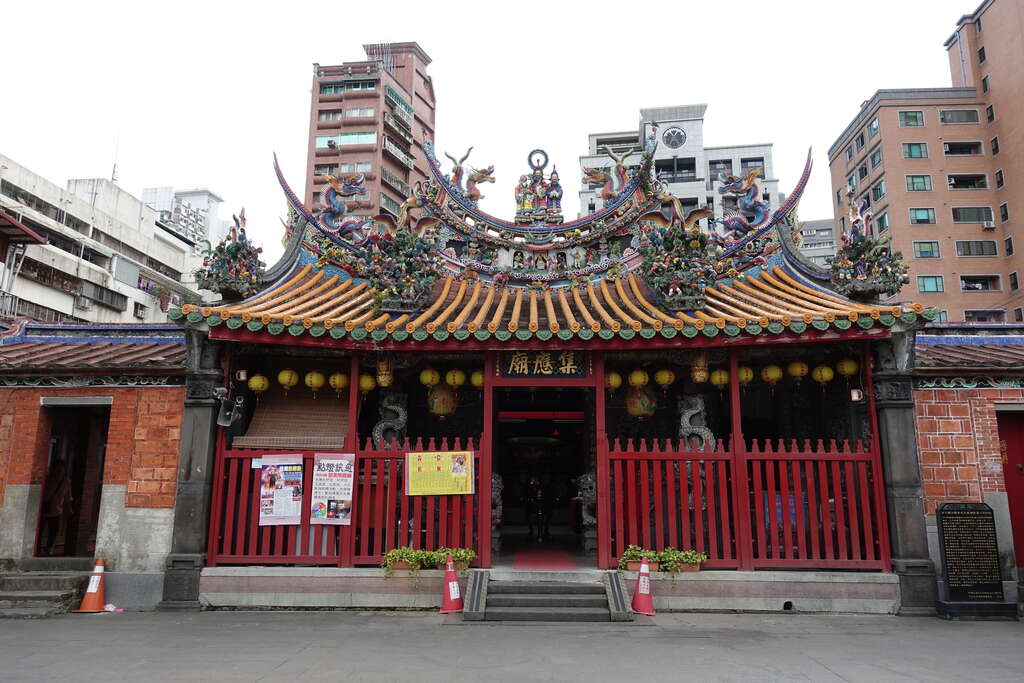 Jiying Temple in Jingmei