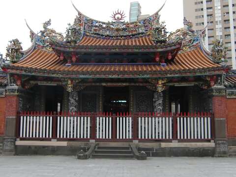 Chen De-xing Hall